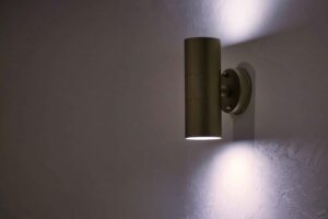 modern up down lighting